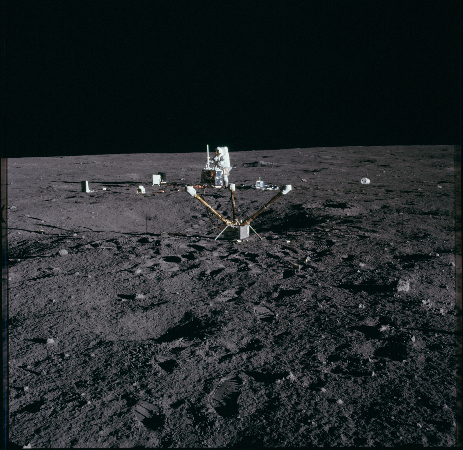 Фото Флага На Луне Со Спутника