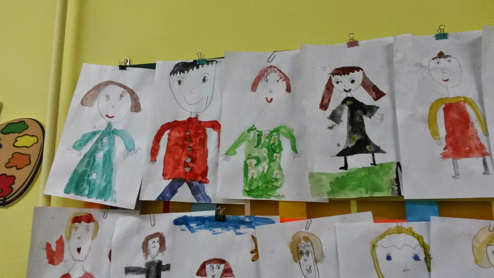 Рисунки мам в детском саду смешные