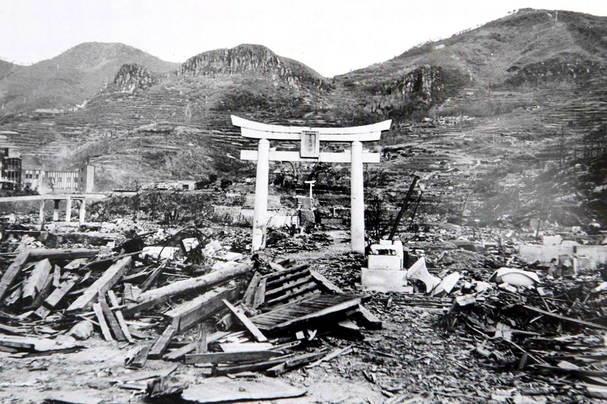 разрушение японии