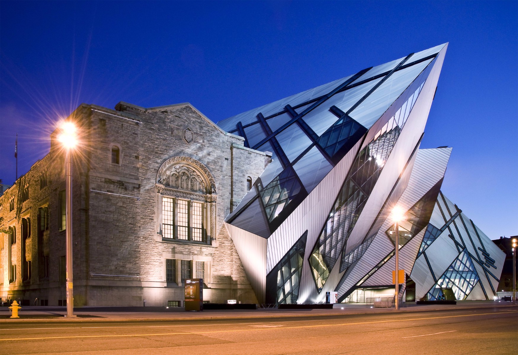 Даниэль Либескинд музей в Онтарио