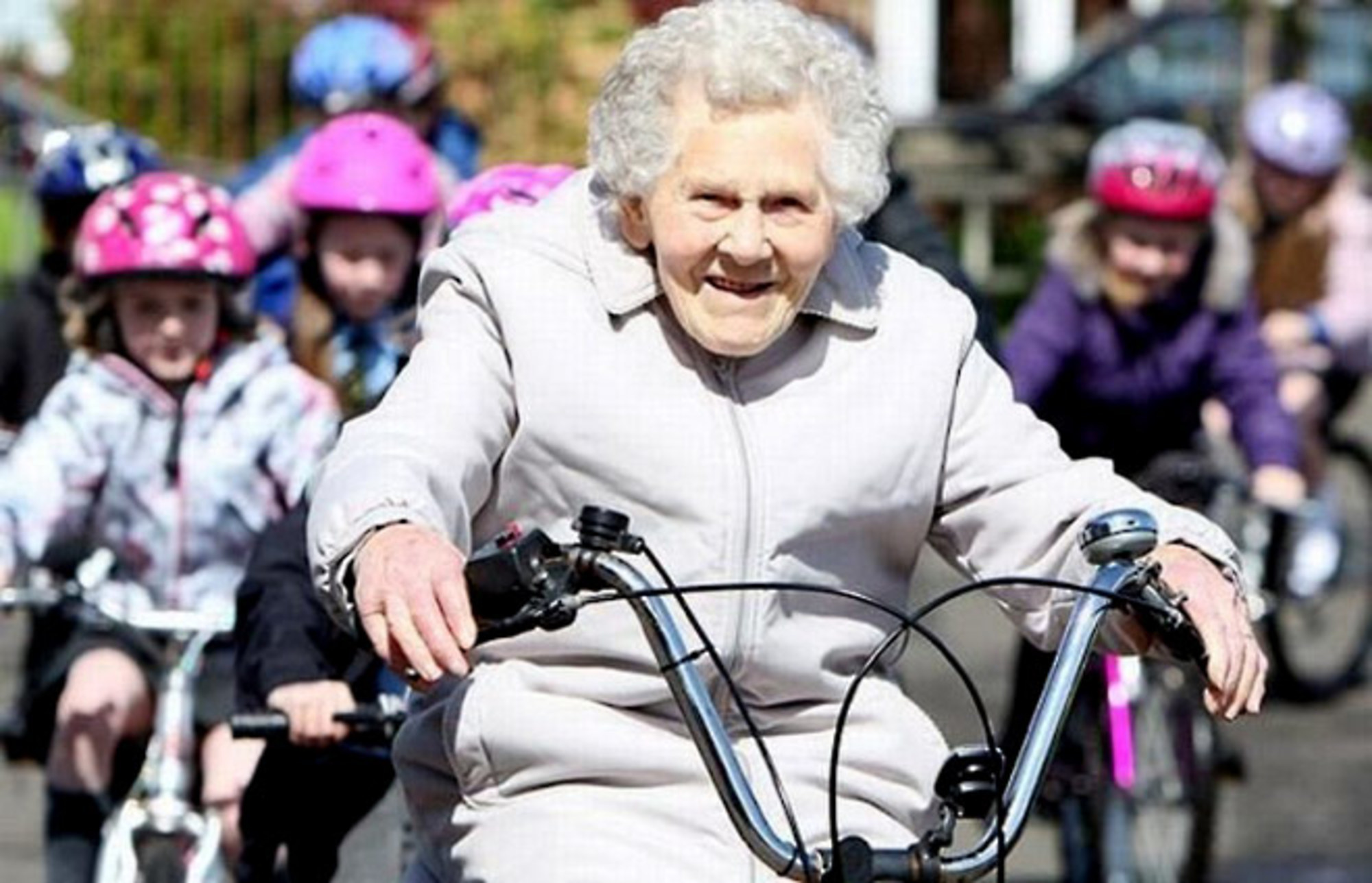 Велосипед для пожилых людей