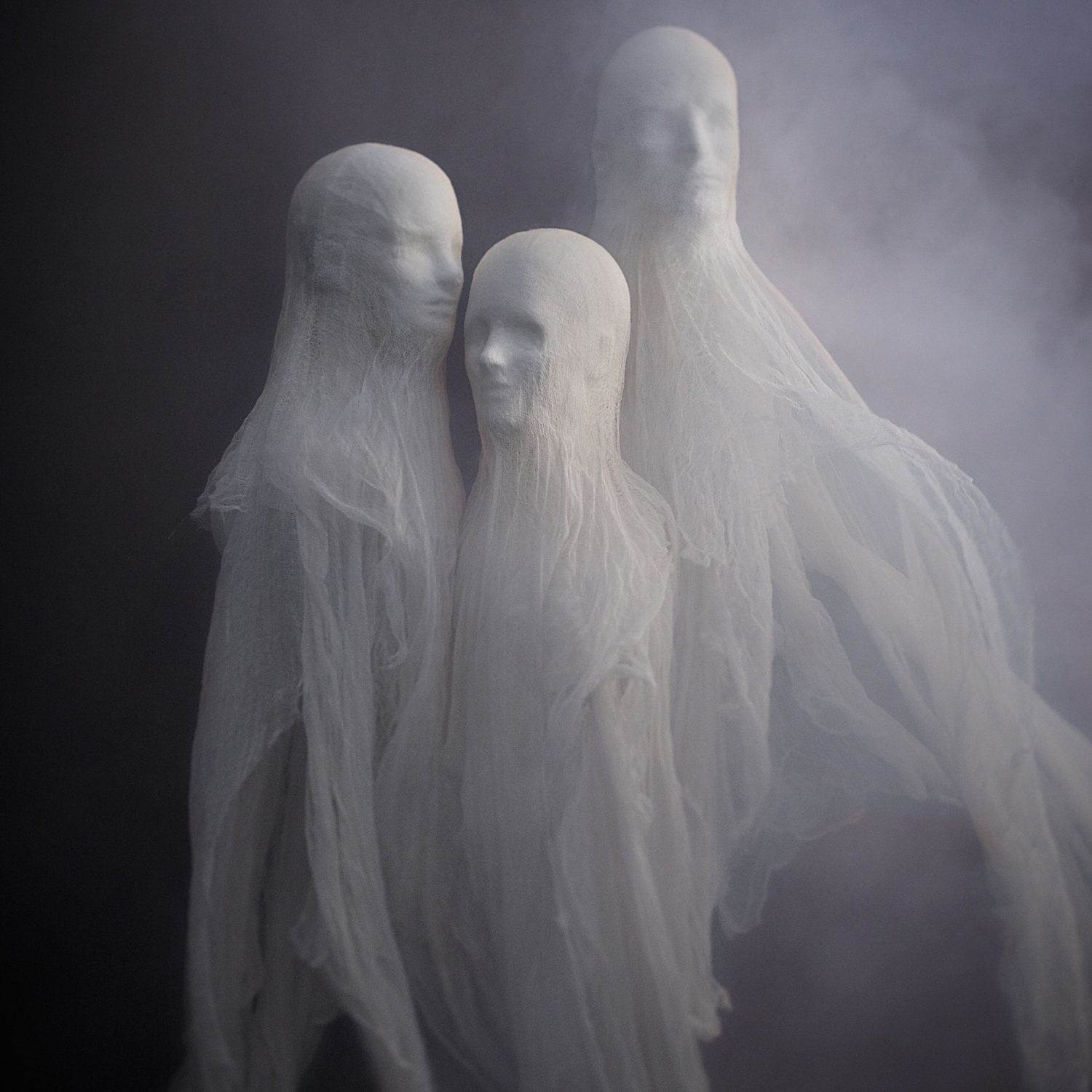 Духи призраки привидения