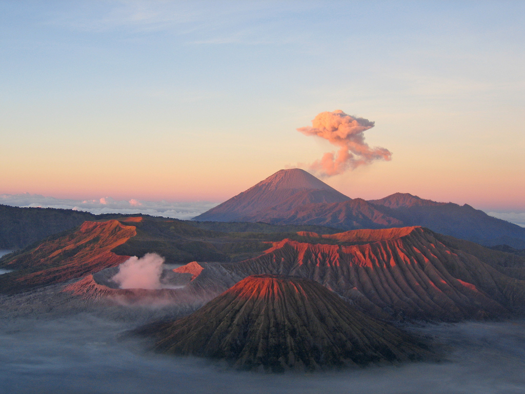 Вулкан фото картинки