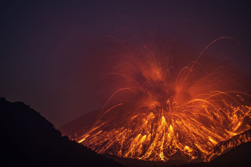 Вулкан фото вблизи