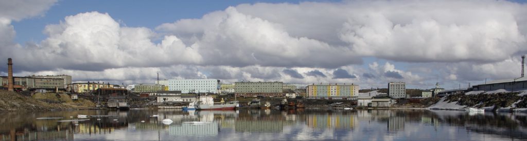 Диксон поселок городского типа фото