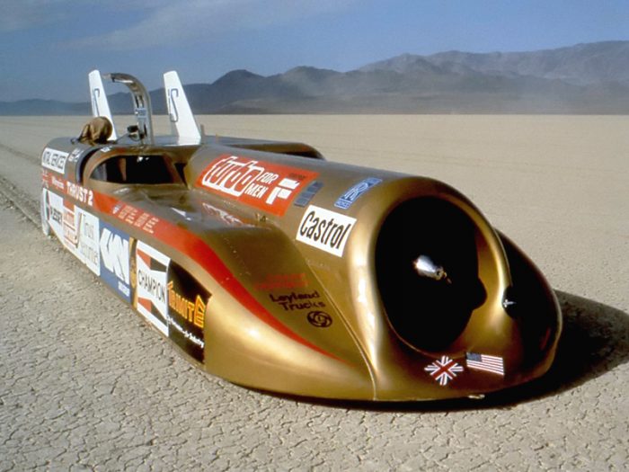 Самая скоростная машина в мире фото