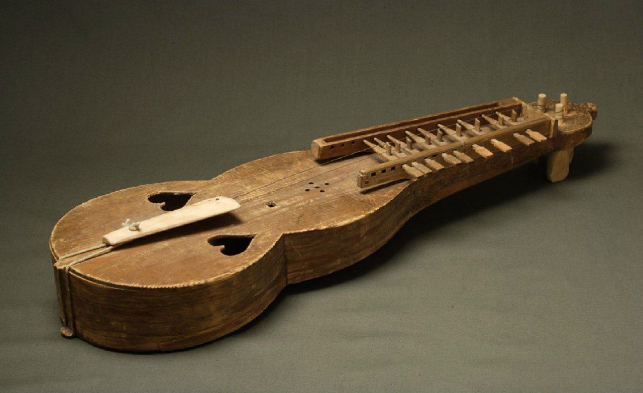 Древние струнные инструменты