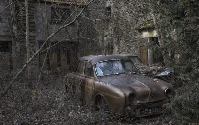 Заброшенные машины в городах